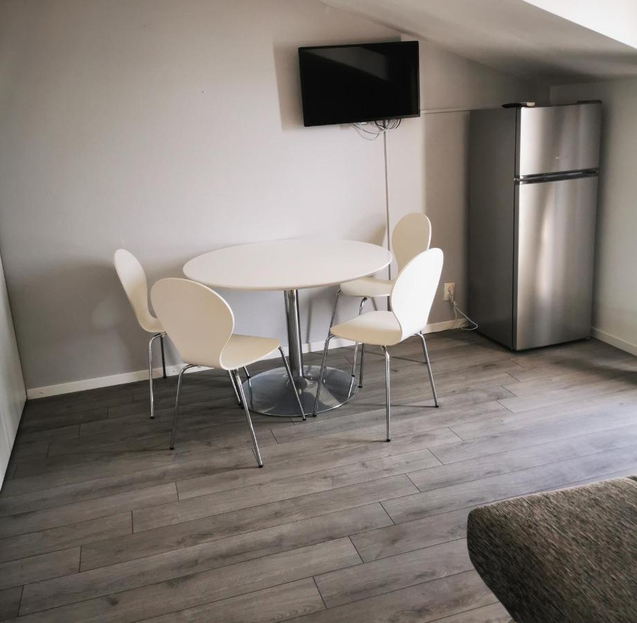 Apartmani "Ivan" Marina Exteriér fotografie
