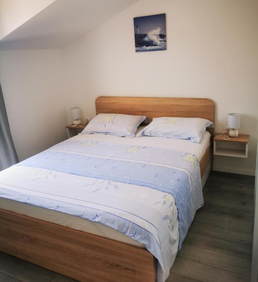 Apartmani "Ivan" Marina Exteriér fotografie