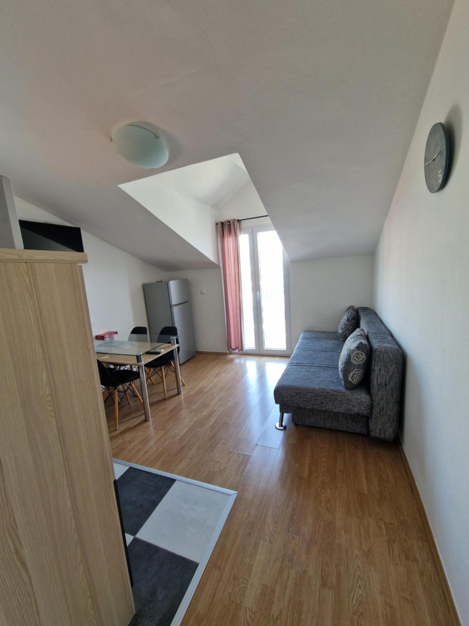 Apartmani "Ivan" Marina Exteriér fotografie